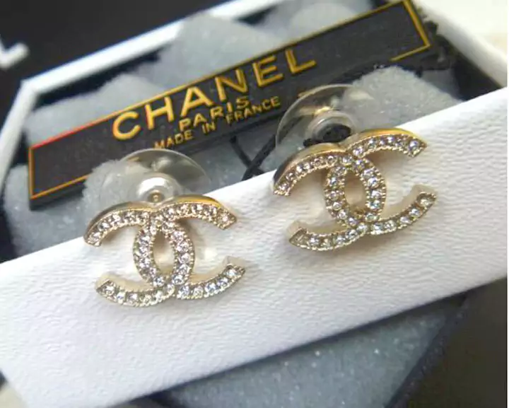 Chanel ピアス