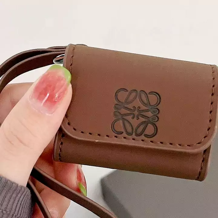 loewe ワイヤレスイヤホンケース セレブ風