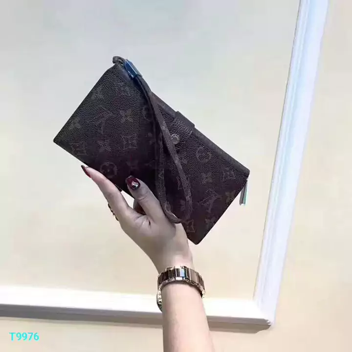 LV 財布