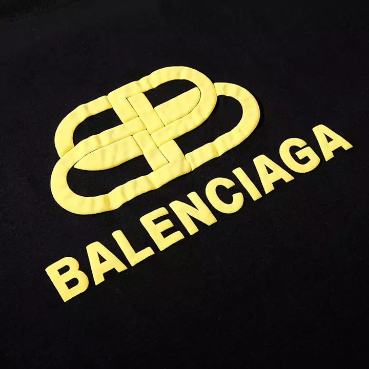 バレンシアガ Tシャツ