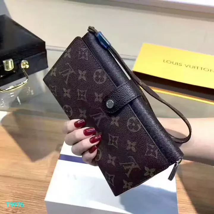 LV 財布