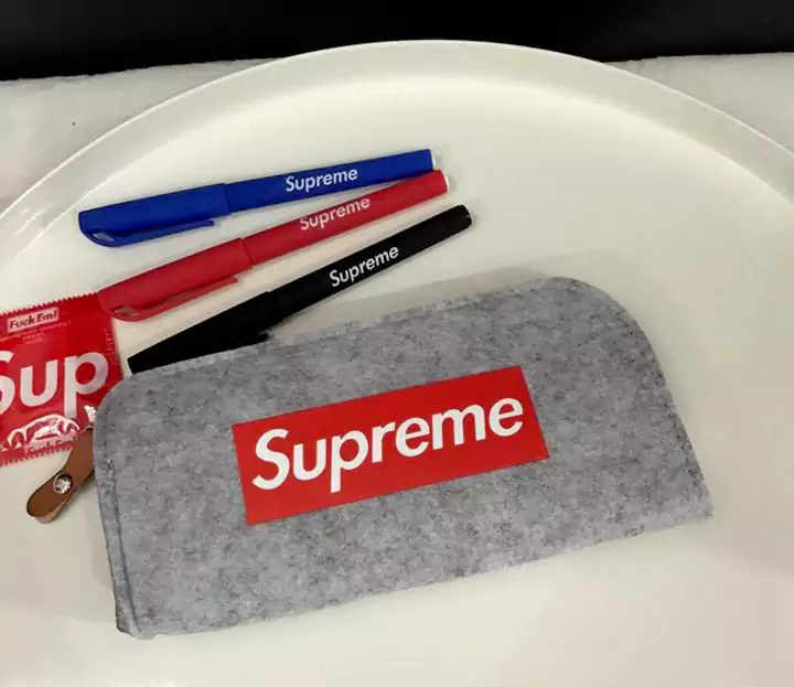 シュプリーム/Supreme 財布