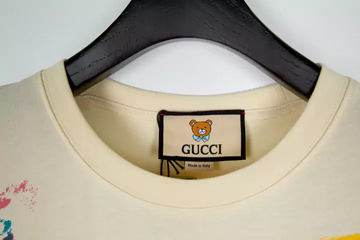 グッチ tシャツ 服