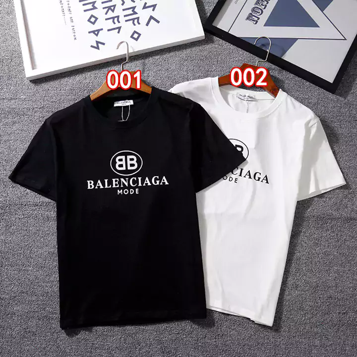 バレンシアガ Tシャツ