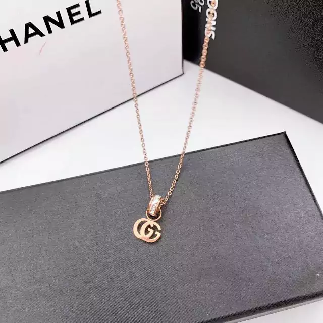 Gucci アクセサリー