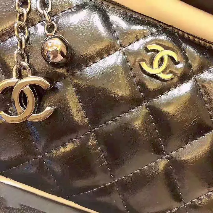 Chanel 財布 エナメル皮
