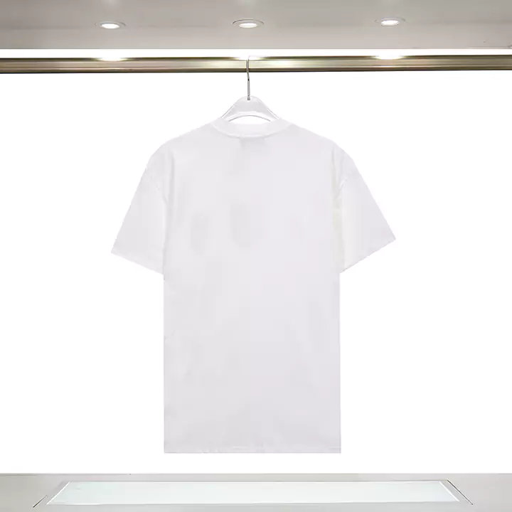 ログtシャツ プラダ