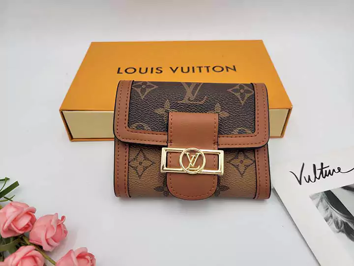 LV ウォレット