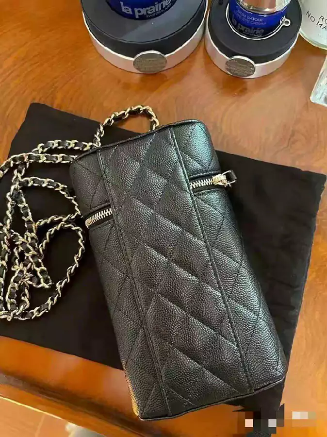 Chanel ポーチ 財布
