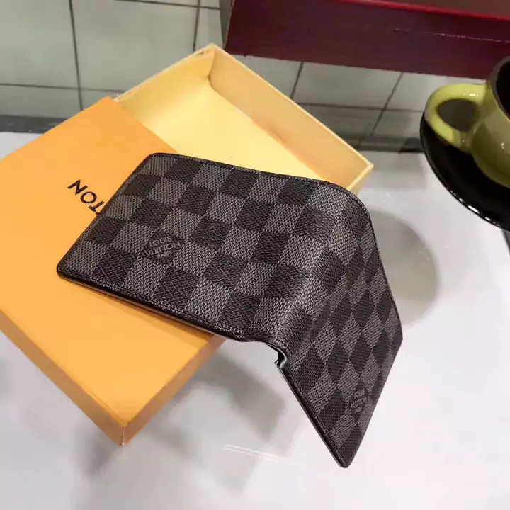 LV 財布