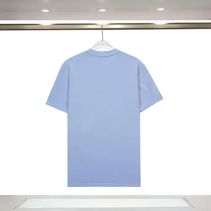 ログtシャツ プラダ
