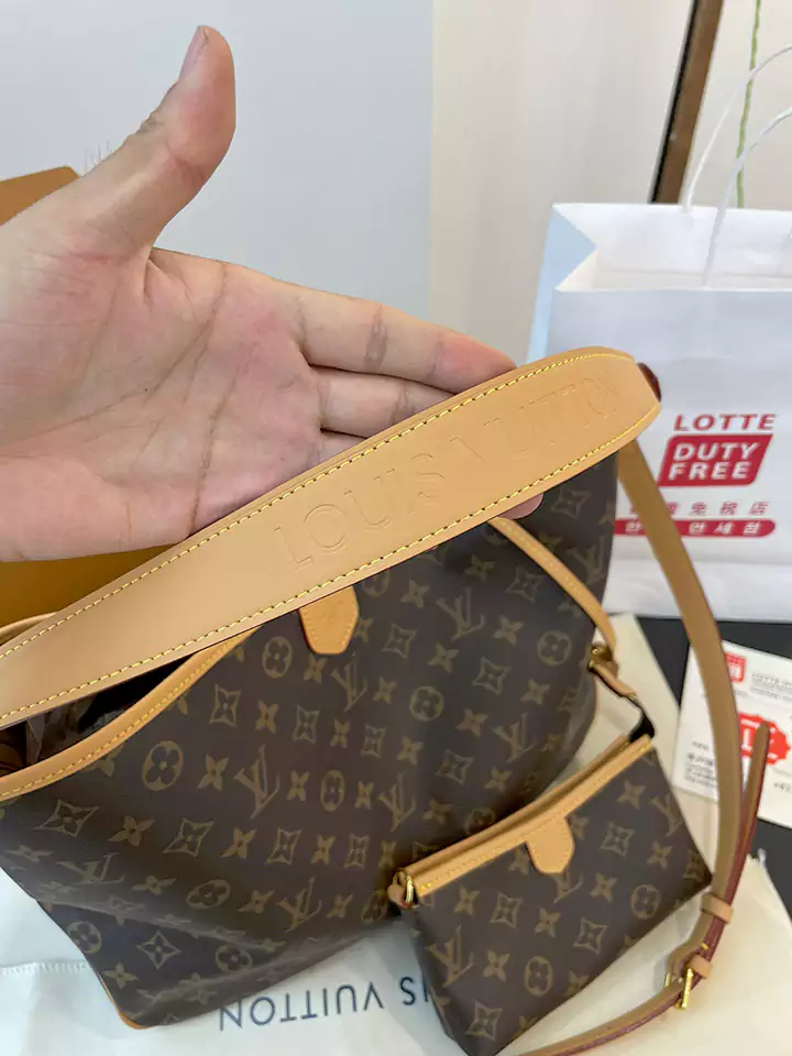 LV バッグ