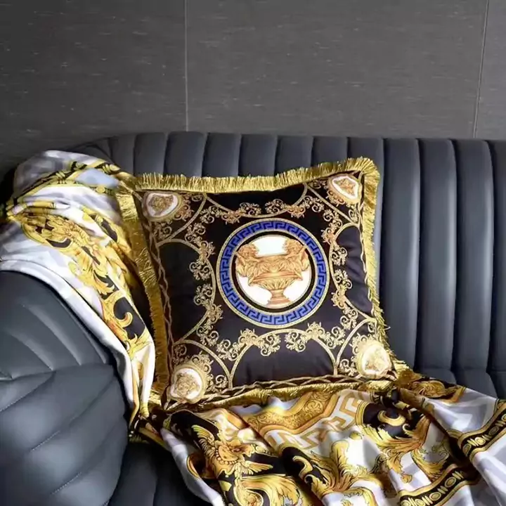 Versace 抱き枕 枕