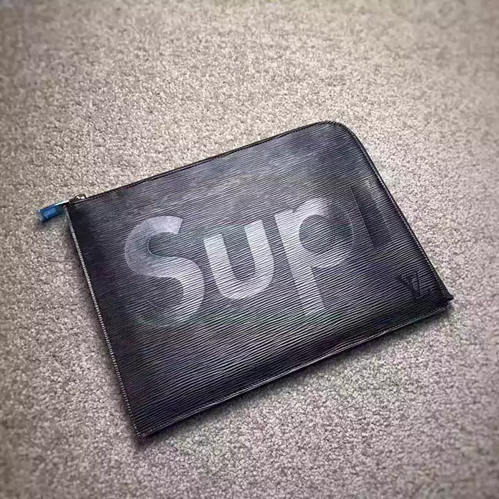 Supreme LV 財布