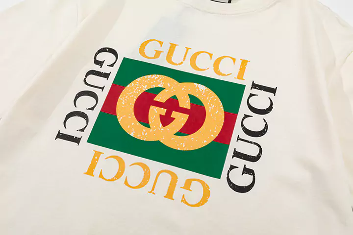 グッチ tシャツ プリント柄