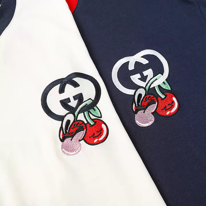 Gucci 服 tシャツ