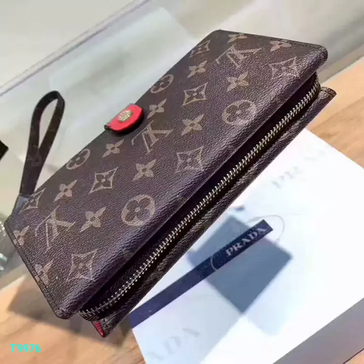 LV 財布