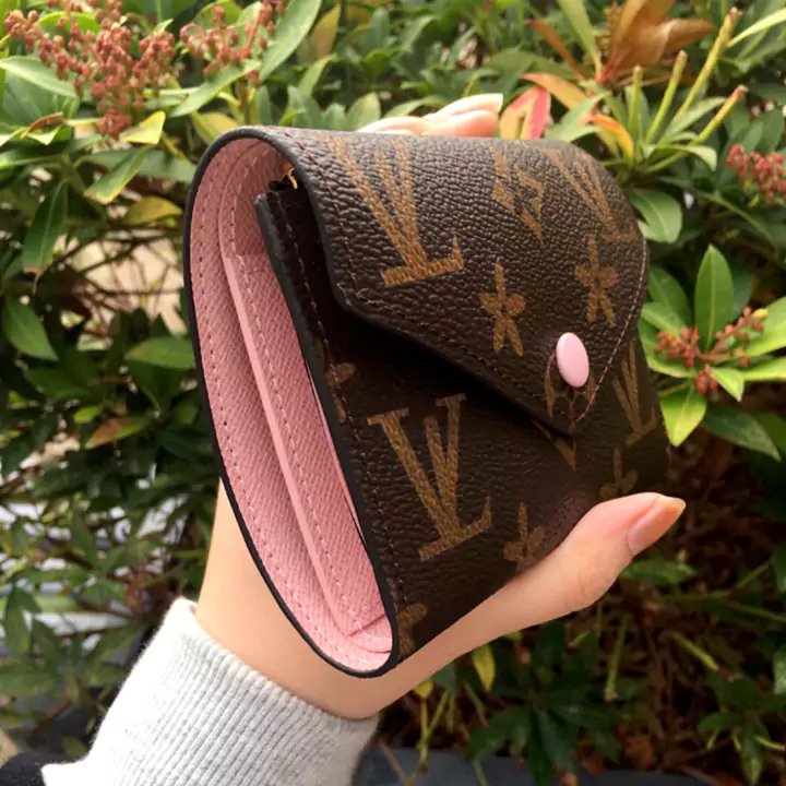 LV 財布