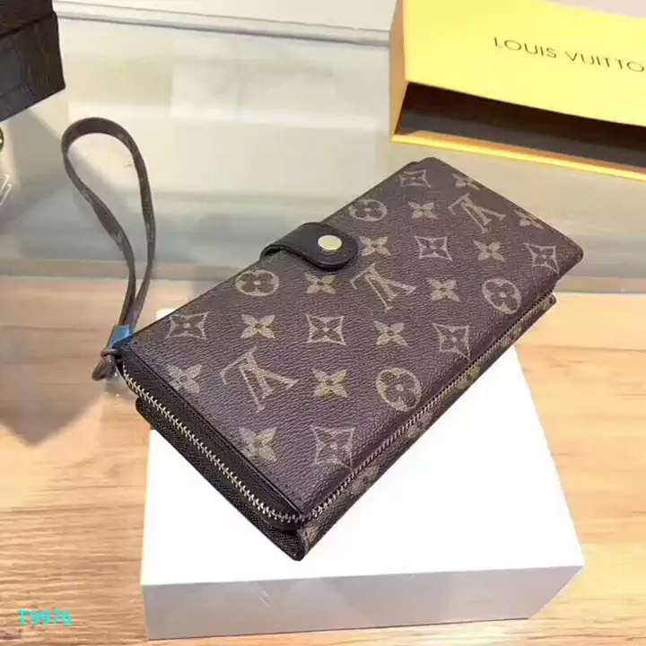 LV 財布