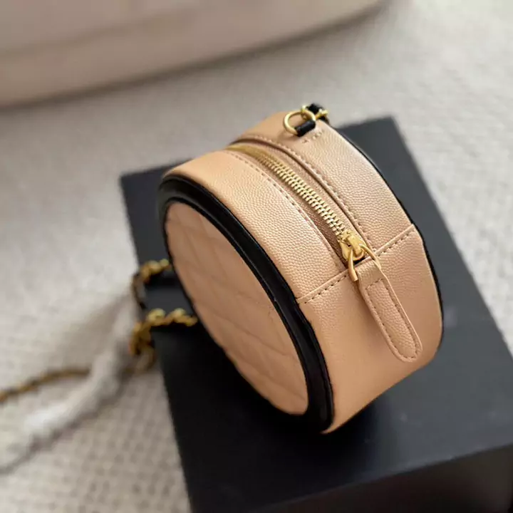 シャネル 丸型バッグ