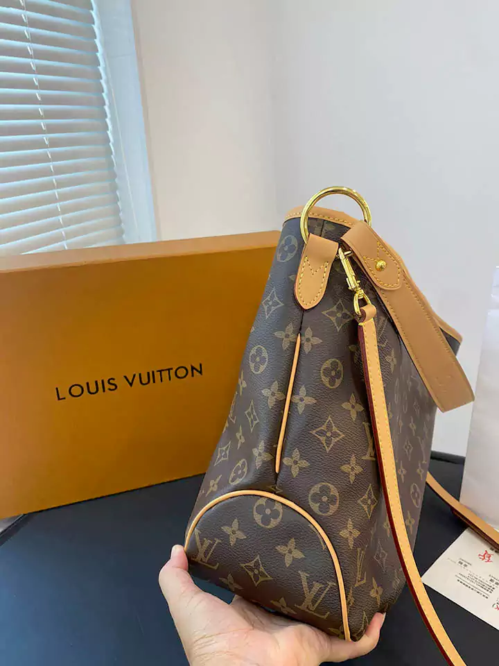 LV バッグ