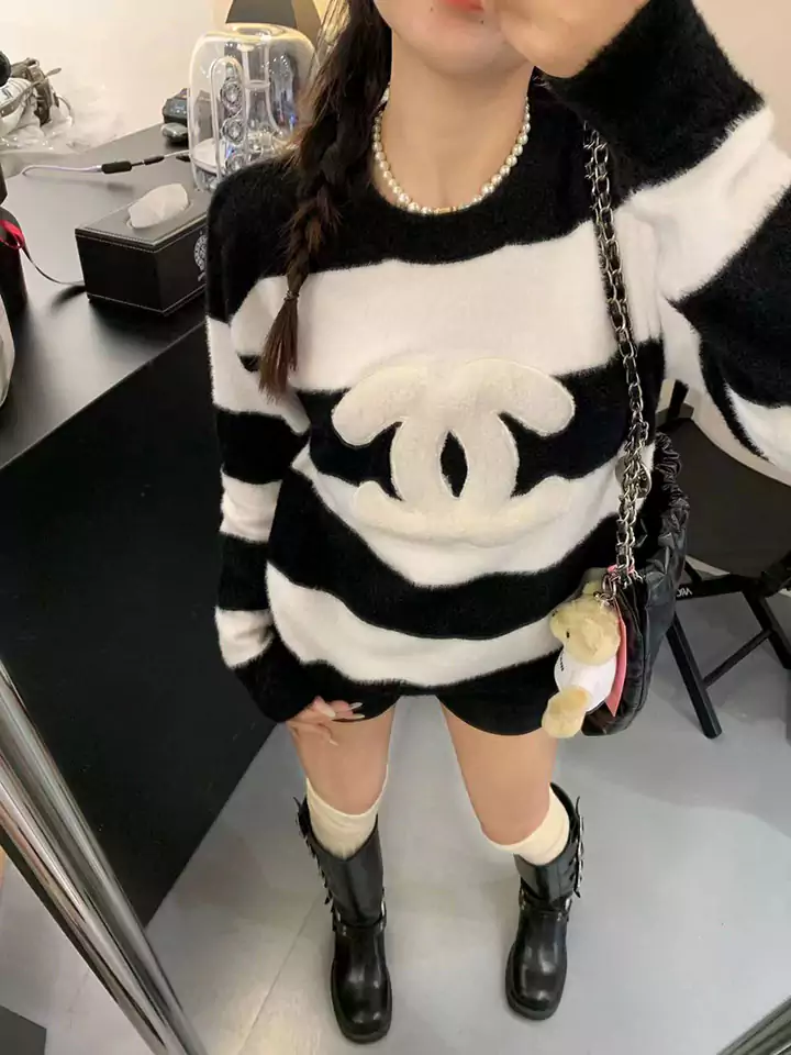 シャネル パーカー