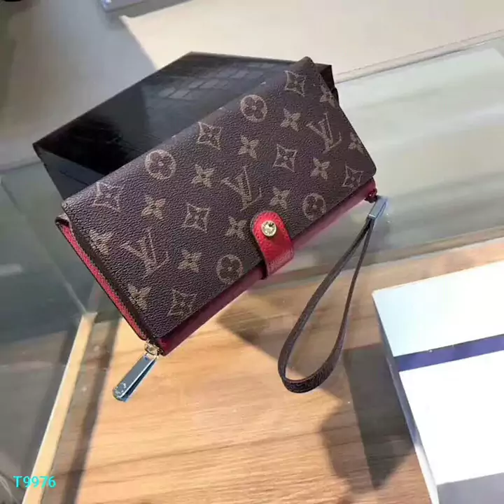 LV 財布