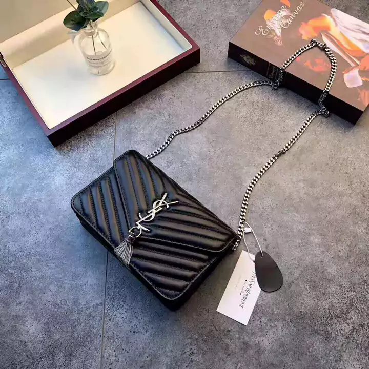 YSL バッグ 上品