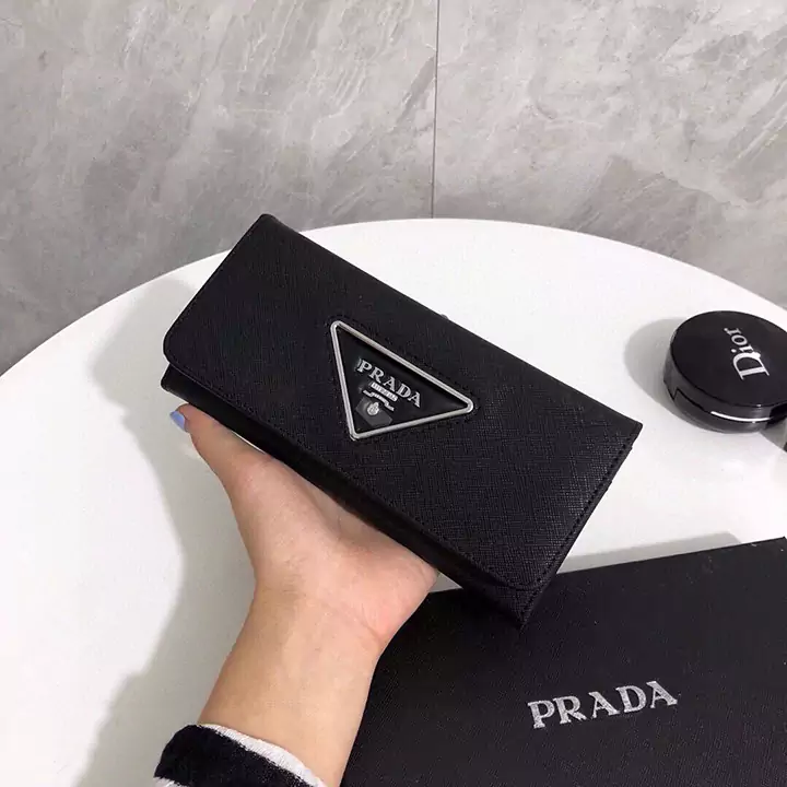 prada ウォレット ピンク