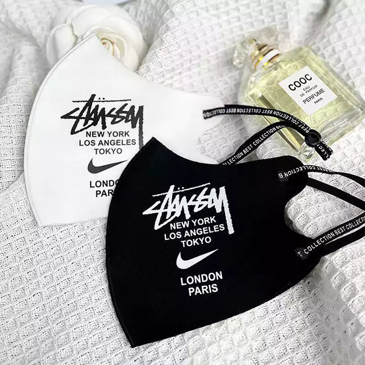 nike stussy 立体マスク