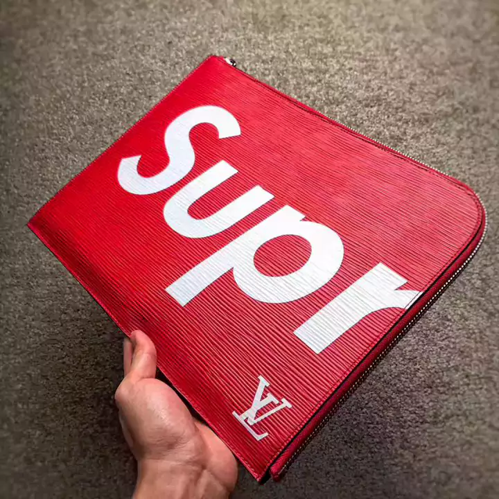 Supreme LV 財布