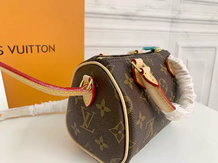 LV バッグ ショルダー