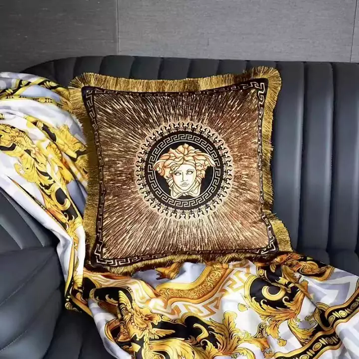 Versace 抱き枕 枕