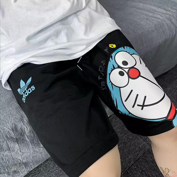 アディダス ドラえもん コラボ 服 ズポン