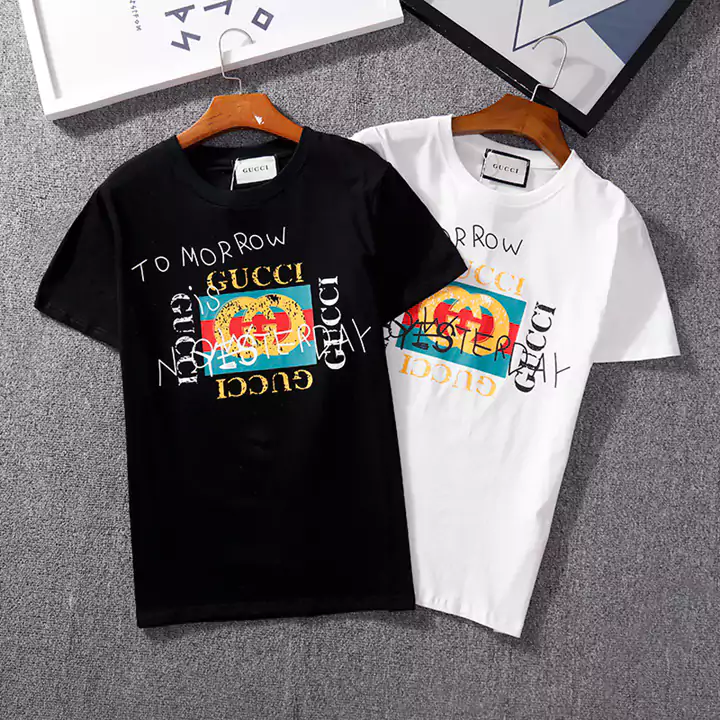 Gucci 夏服