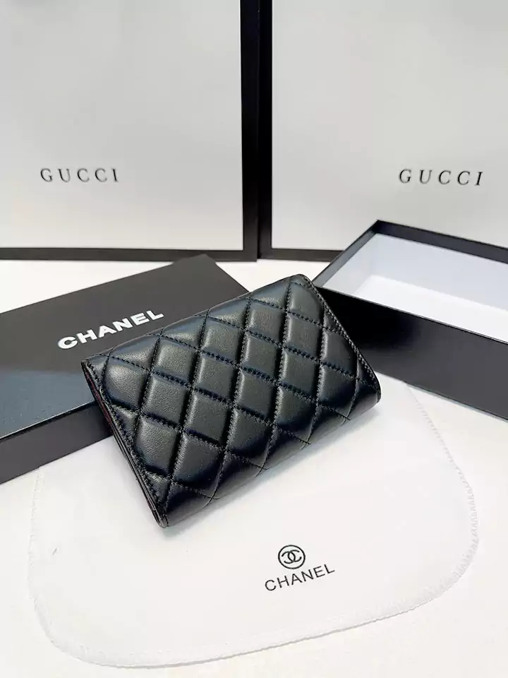 Chanel ウォレット 女性