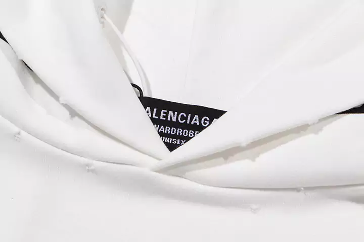 BALENCIAGA服