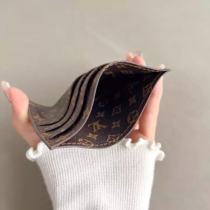 LV ウォレット カード収納