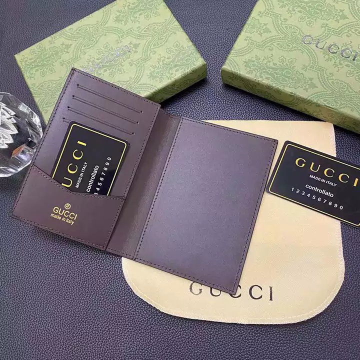 Gucci 財布