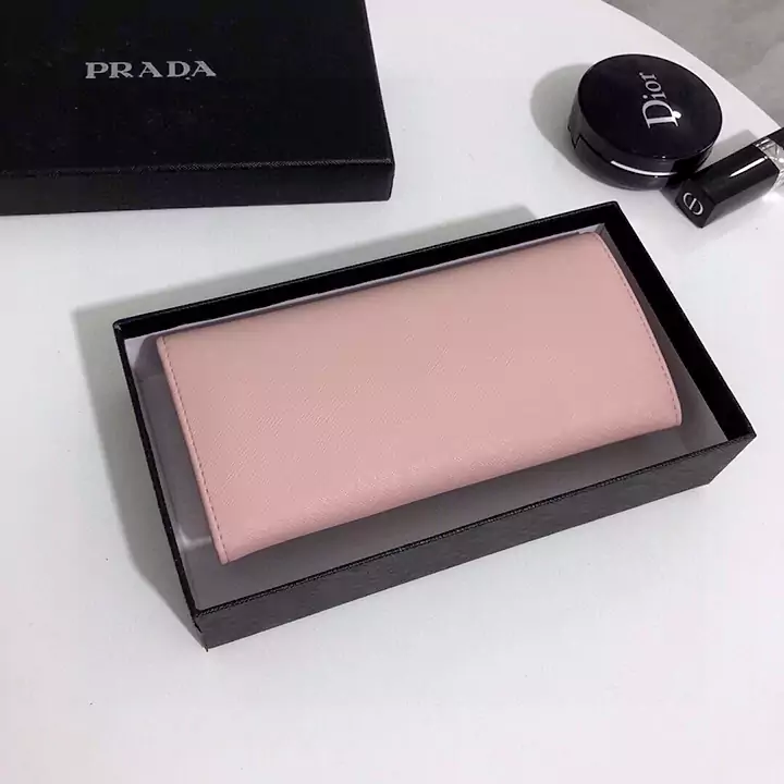 prada ウォレット ピンク