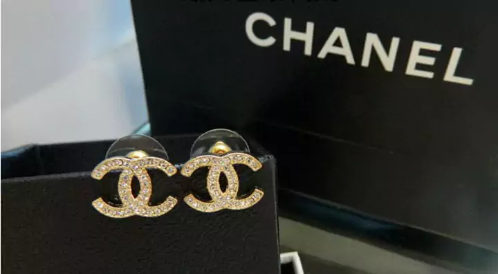 Chanel ピアス