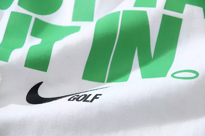 ナイキ NIKE Tシャツ