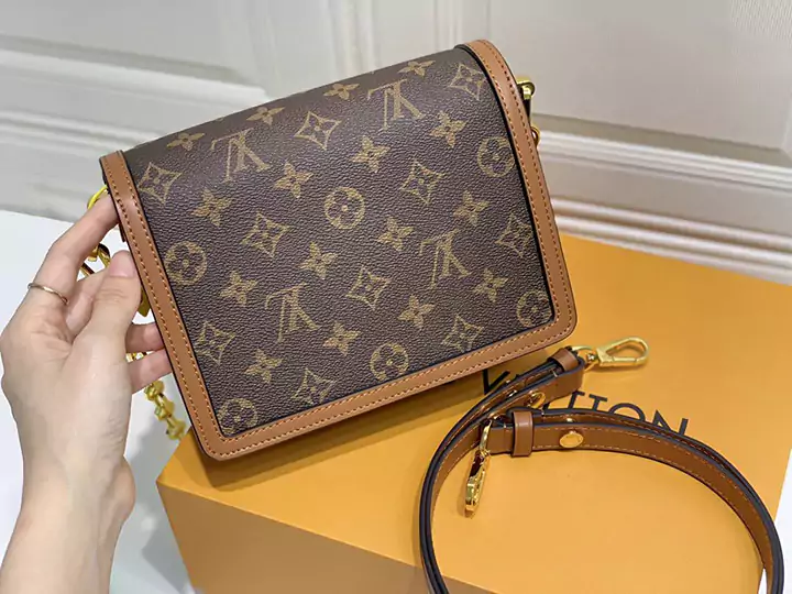 LV バッグ