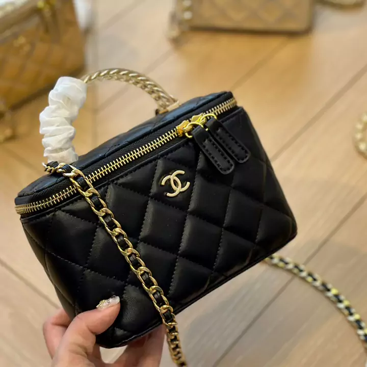 Chanel ショルダーバッグ