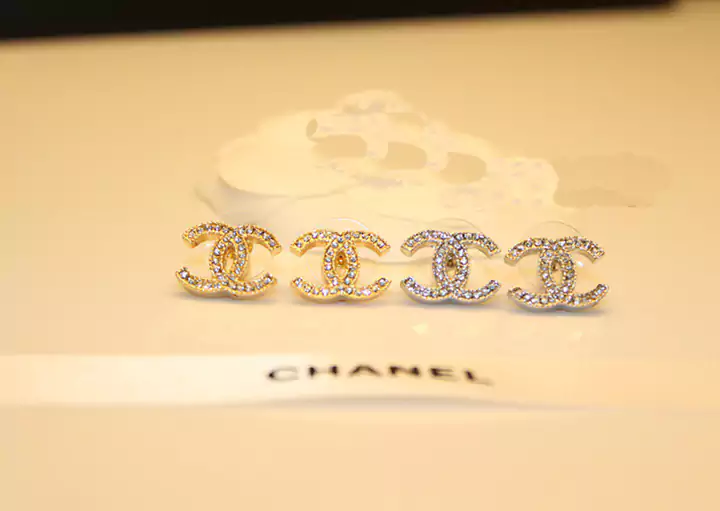 Chanel ピアス