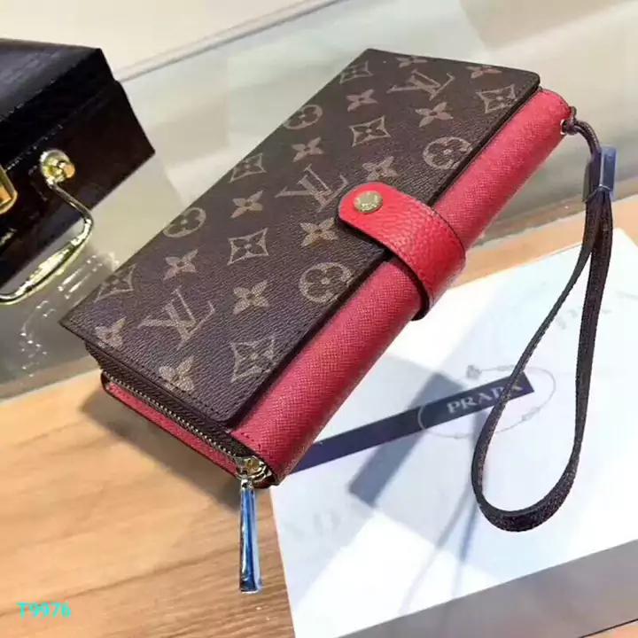 LV 財布