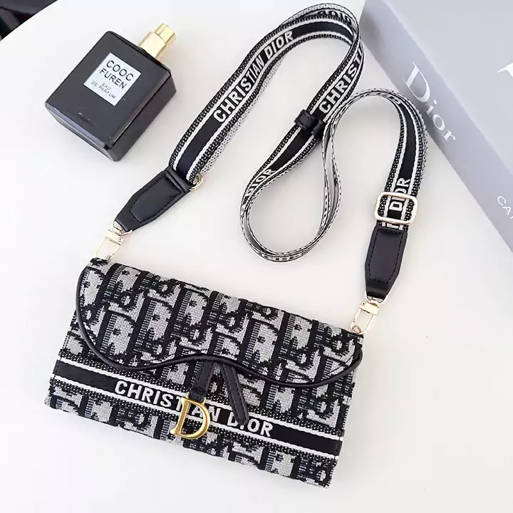 dior カード入れケース アイフォン16