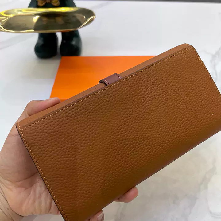 ロエベ Loewe 長い財布