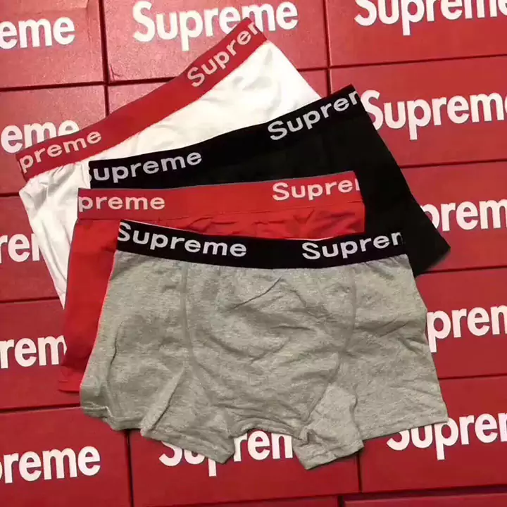 Supreme 四角パンツ 人気