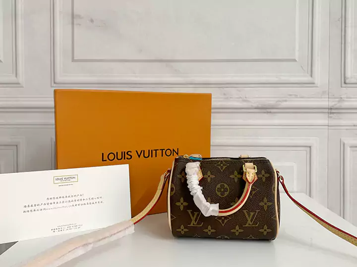 LV バッグ ショルダー